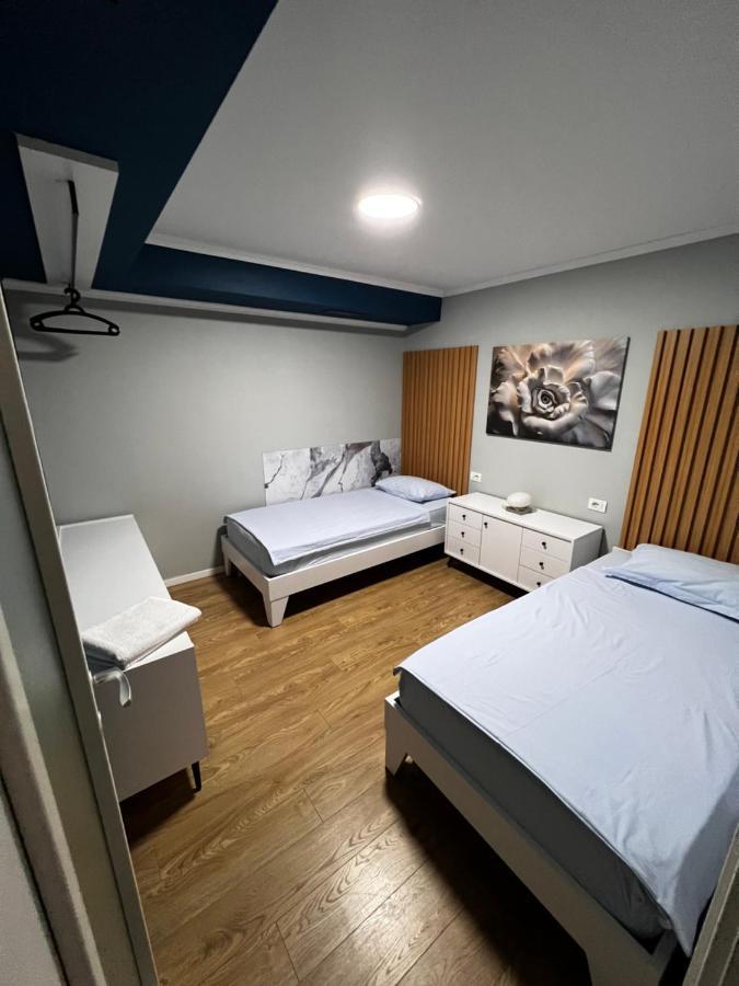 Genta Apartment "21 Dhjetori" Tirana Bagian luar foto